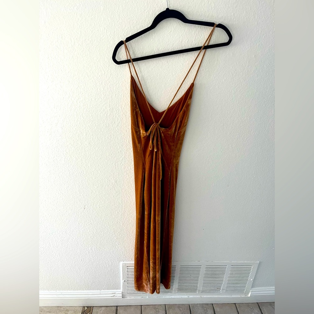 Amuse Society Velvet Gold Midi Dress